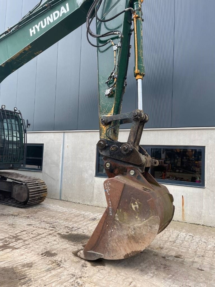 Paletli ekskavatör Hyundai Robex 220lc-9a -- R220lc-9a -- 220: fotoğraf 7