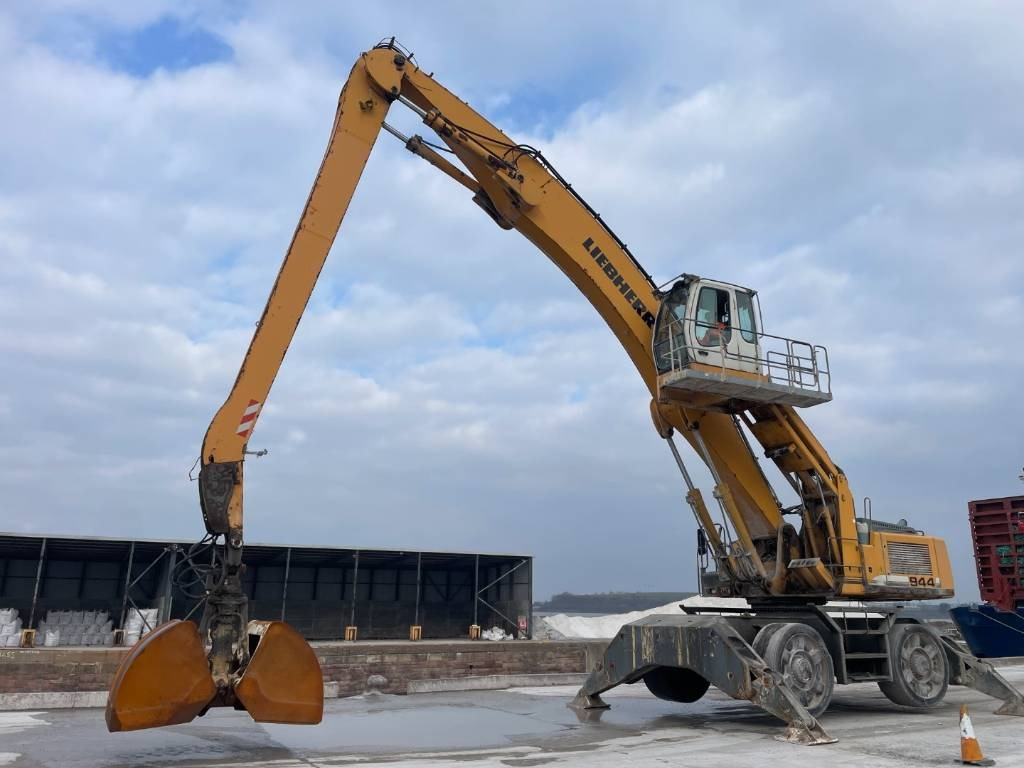 Liebherr A 944 C HD - Elleçleme makinesi: fotoğraf 1 Liebherr A 944 C HD - Elleçleme makinesi: fotoğraf 1