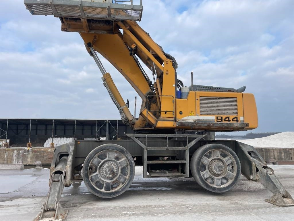 Liebherr A 944 C HD - Elleçleme makinesi: fotoğraf 3 Liebherr A 944 C HD - Elleçleme makinesi: fotoğraf 3