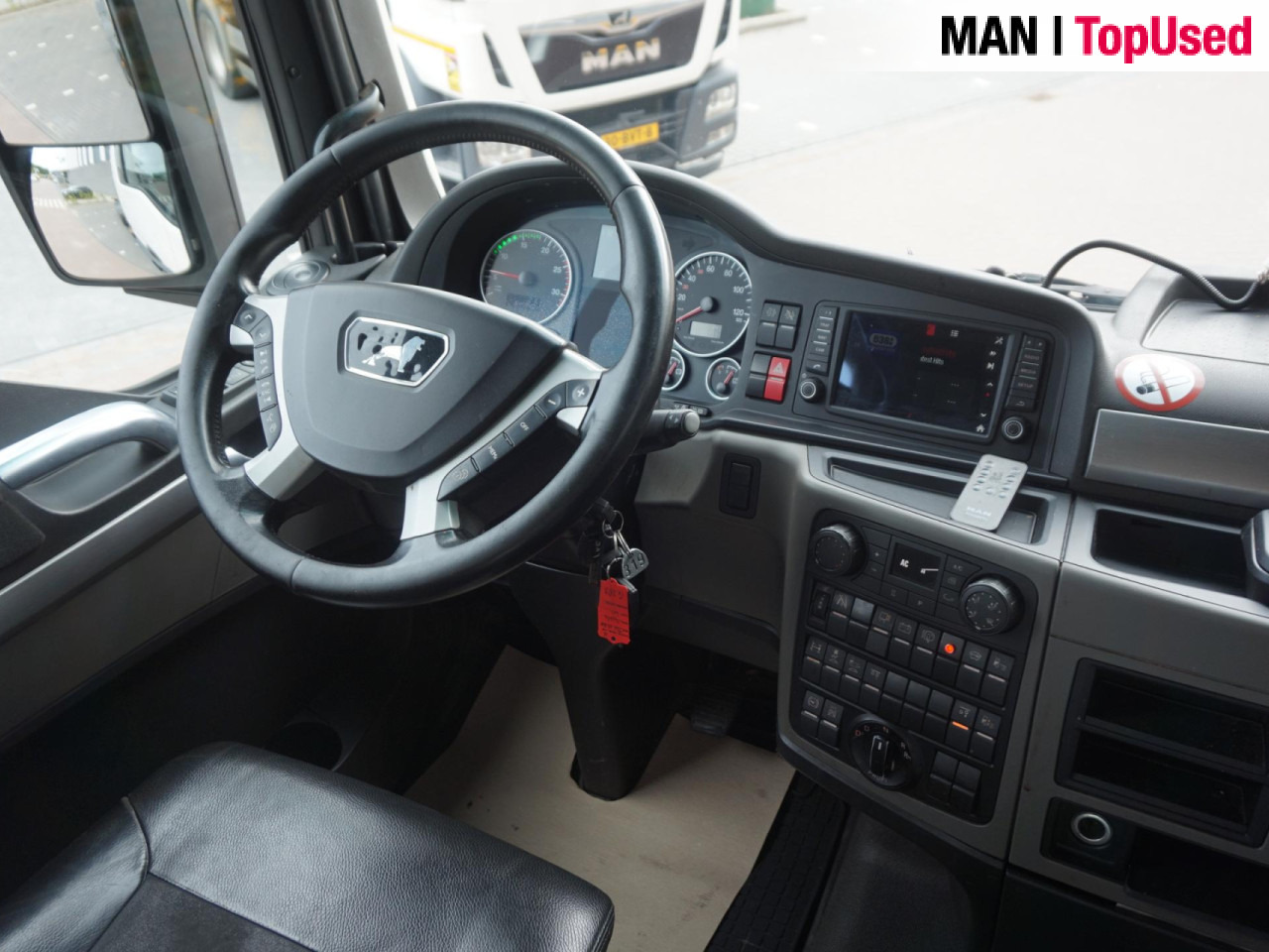 MAN TGX 26.510 6X2-4 LL / BDF / Lift-Axle / Euro 6 - Konteynır taşıyıcı/ Yedek karoser kamyon: fotoğraf 5 MAN TGX 26.510 6X2-4 LL / BDF / Lift-Axle / Euro 6 - Konteynır taşıyıcı/ Yedek karoser kamyon: fotoğraf 5