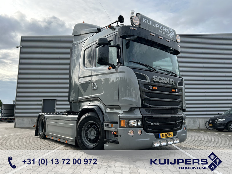 Scania R520 V8 / Showtruck / Buffl Special Interior / Vol Lucht / Retarder - Çekici: fotoğraf 1 Scania R520 V8 / Showtruck / Buffl Special Interior / Vol Lucht / Retarder - Çekici: fotoğraf 1