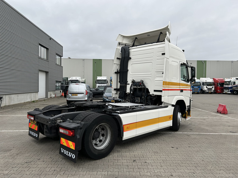 Volvo FM 370 Globetrotter / 770 dkm / 2 Tanks / APK TUV 07-25 - Çekici: fotoğraf 2 Volvo FM 370 Globetrotter / 770 dkm / 2 Tanks / APK TUV 07-25 - Çekici: fotoğraf 2