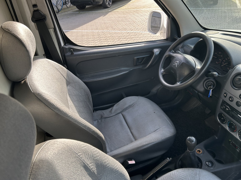 Citroën Berlingo 1.9d / 150 dkm / Frigo Box -25 gr. / APK TUV 10-26 - Frigorifik kamyonet: fotoğraf 3 Citroën Berlingo 1.9d / 150 dkm / Frigo Box -25 gr. / APK TUV 10-26 - Frigorifik kamyonet: fotoğraf 3