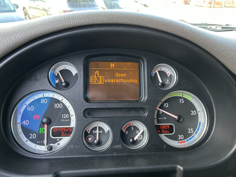 DAF CF 75 310 Euro 5 / Curtainside Box / Loadlift / Trailer Coupling - Tenteli kamyon: fotoğraf 4 DAF CF 75 310 Euro 5 / Curtainside Box / Loadlift / Trailer Coupling - Tenteli kamyon: fotoğraf 4