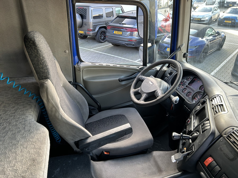 DAF CF 75 310 Euro 5 / Curtainside Box / Loadlift / Trailer Coupling - Tenteli kamyon: fotoğraf 3 DAF CF 75 310 Euro 5 / Curtainside Box / Loadlift / Trailer Coupling - Tenteli kamyon: fotoğraf 3
