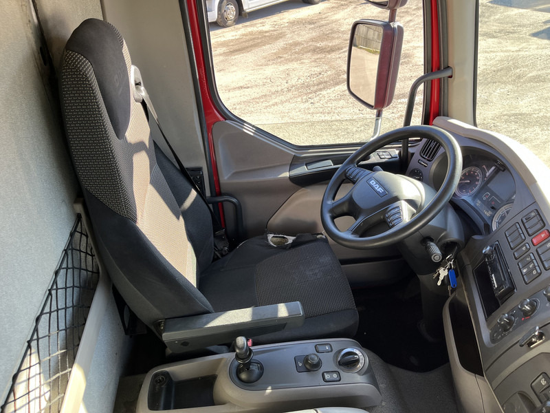DAF LF 210 FA / 12 Ton / 416 dkm / Koffer / LBW / NL LKW - Kapalı kasa kamyon: fotoğraf 3 DAF LF 210 FA / 12 Ton / 416 dkm / Koffer / LBW / NL LKW - Kapalı kasa kamyon: fotoğraf 3
