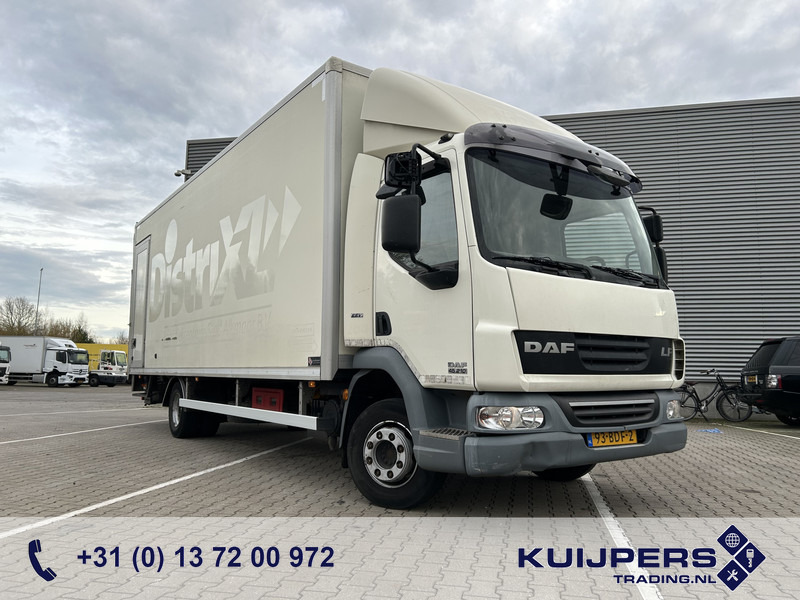 DAF LF 45 210 EEV / 466 dkm / Box Truck / Loadlift 1500 kg / NL Truck - Kapalı kasa kamyon: fotoğraf 1 DAF LF 45 210 EEV / 466 dkm / Box Truck / Loadlift 1500 kg / NL Truck - Kapalı kasa kamyon: fotoğraf 1