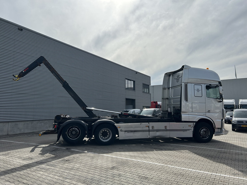DAF XF 440 FAN SSC / Hiab Hook 21 Ton / 557 dkm / 9 Ton Front Axle - Kancalı yükleyici kamyon, Vinçli kamyon: fotoğraf 3 DAF XF 440 FAN SSC / Hiab Hook 21 Ton / 557 dkm / 9 Ton Front Axle - Kancalı yükleyici kamyon, Vinçli kamyon: fotoğraf 3