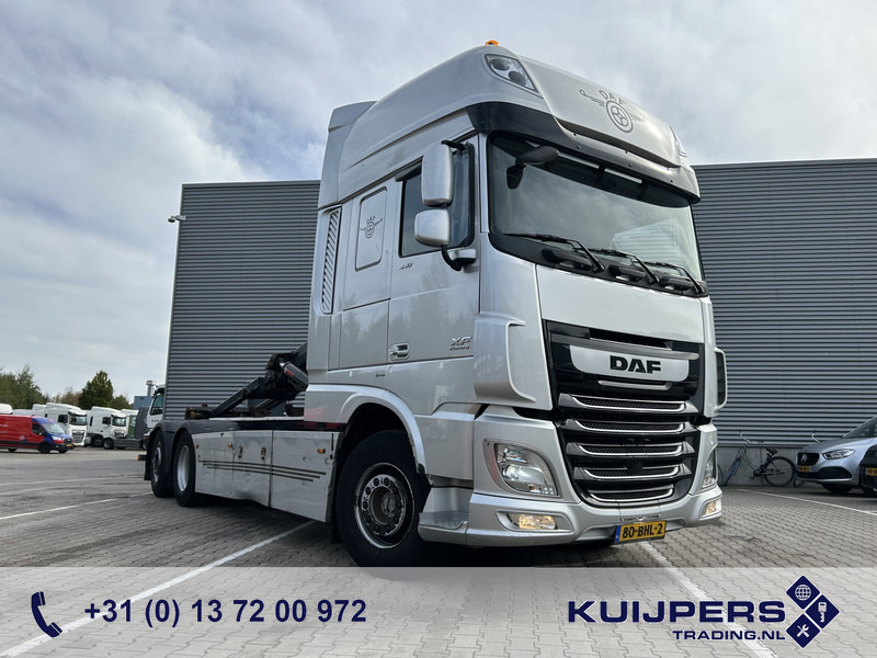 DAF XF 440 FAN SSC / Hiab Hook 21 Ton / 557 dkm / 9 Ton Front Axle - Kancalı yükleyici kamyon, Vinçli kamyon: fotoğraf 1 DAF XF 440 FAN SSC / Hiab Hook 21 Ton / 557 dkm / 9 Ton Front Axle - Kancalı yükleyici kamyon, Vinçli kamyon: fotoğraf 1