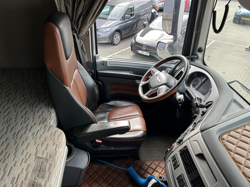 DAF XF 440 FAN SSC / Hiab Hook 21 Ton / 557 dkm / 9 Ton Front Axle - Kancalı yükleyici kamyon, Vinçli kamyon: fotoğraf 4 DAF XF 440 FAN SSC / Hiab Hook 21 Ton / 557 dkm / 9 Ton Front Axle - Kancalı yükleyici kamyon, Vinçli kamyon: fotoğraf 4