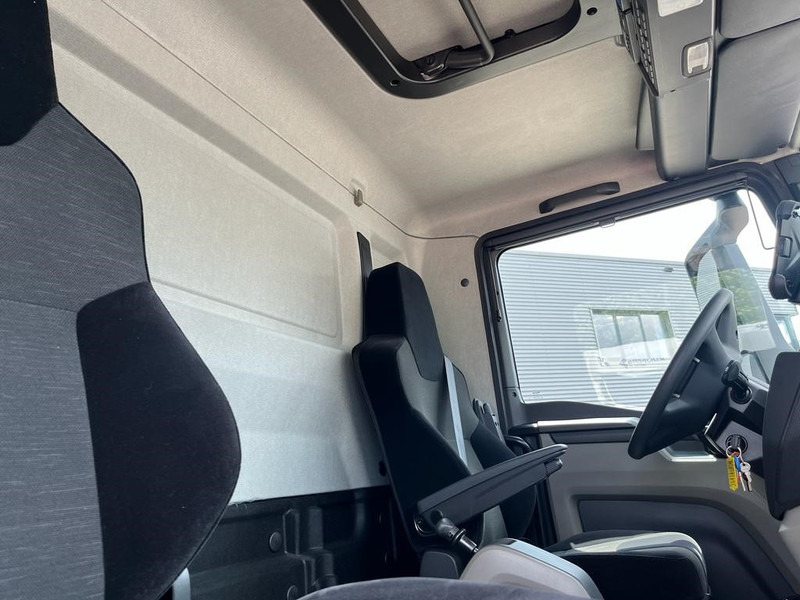 MAN TGM 18.250 / Carrier Koeler -30 gr / Chereau Frigobox / Laadklep / APK 06-26 - Refrijeratör kamyon: fotoğraf 5 MAN TGM 18.250 / Carrier Koeler -30 gr / Chereau Frigobox / Laadklep / APK 06-26 - Refrijeratör kamyon: fotoğraf 5