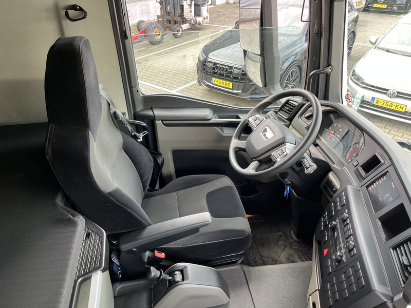 MAN TGM 18.250 TN / 18 Ton / 2023 / Box 7.5 mtr / Laadklep 2000 kg / APK 07-26 - Kapalı kasa kamyon: fotoğraf 3 MAN TGM 18.250 TN / 18 Ton / 2023 / Box 7.5 mtr / Laadklep 2000 kg / APK 07-26 - Kapalı kasa kamyon: fotoğraf 3