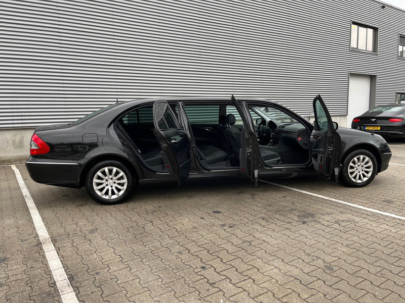 Mercedes-Benz E-Klasse / Limousine / 240 Avantgarde / 4-Matic / 8-pers / APK/TUV 09-2026 / - Sedan araba: fotoğraf 3 Mercedes-Benz E-Klasse / Limousine / 240 Avantgarde / 4-Matic / 8-pers / APK/TUV 09-2026 / - Sedan araba: fotoğraf 3