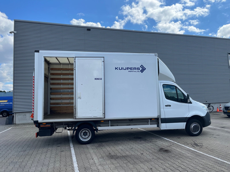 Mercedes-Benz Sprinter 515 1.9 CDI / Box 4.4 mtr / Laadklep / Zijdeur - Kapalı kasa kamyonet: fotoğraf 3 Mercedes-Benz Sprinter 515 1.9 CDI / Box 4.4 mtr / Laadklep / Zijdeur - Kapalı kasa kamyonet: fotoğraf 3