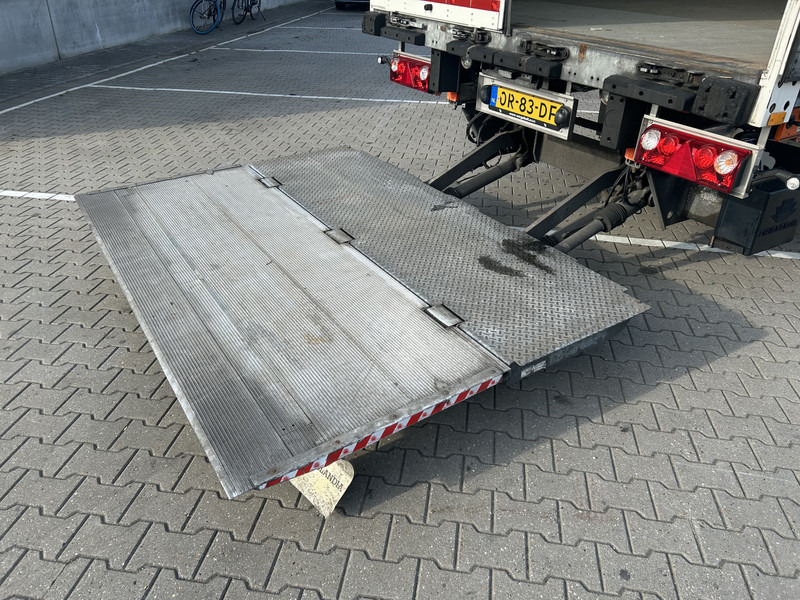 Schmitz Cargobull SCB S3B / Box / Loadlift / 2x Liftas / APK 03-26 - Kapalı karoser dorse: fotoğraf 5 Schmitz Cargobull SCB S3B / Box / Loadlift / 2x Liftas / APK 03-26 - Kapalı karoser dorse: fotoğraf 5