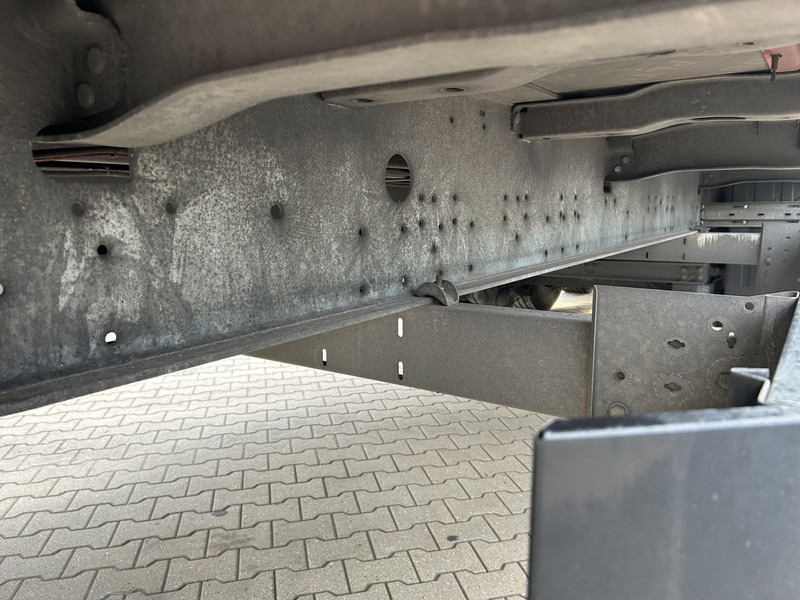 Schmitz Cargobull SCB S3B / Box Trailer / 2x Liftas / APK TUV 09-26 - Kapalı karoser dorse: fotoğraf 5 Schmitz Cargobull SCB S3B / Box Trailer / 2x Liftas / APK TUV 09-26 - Kapalı karoser dorse: fotoğraf 5