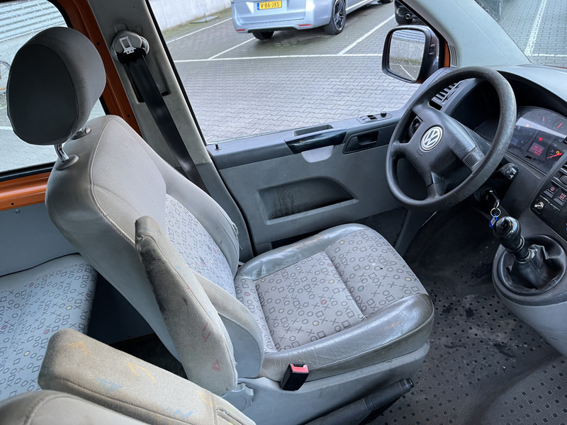 Volkswagen Transporter T5 2.5 TDI / L2 H1 / Double Cabin / Tow Bar - Küçük panelvan, Çift kabin kamyonet: fotoğraf 3 Volkswagen Transporter T5 2.5 TDI / L2 H1 / Double Cabin / Tow Bar - Küçük panelvan, Çift kabin kamyonet: fotoğraf 3