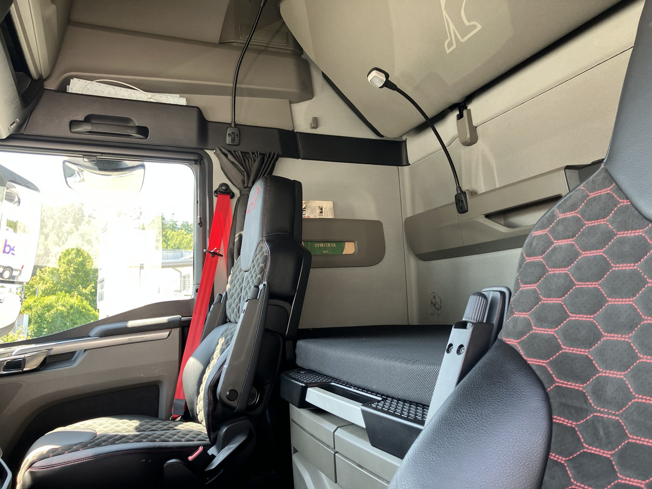 TGX 28.470 6X2 Individual - Çekici: fotoğraf 5 TGX 28.470 6X2 Individual - Çekici: fotoğraf 5