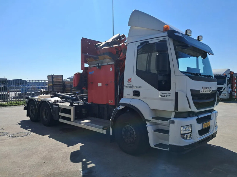 Iveco Stralis 360 E6 met Translift PLUS DUO TFS containersysteem - Çöp kamyonu: fotoğraf 4 Iveco Stralis 360 E6 met Translift PLUS DUO TFS containersysteem - Çöp kamyonu: fotoğraf 4