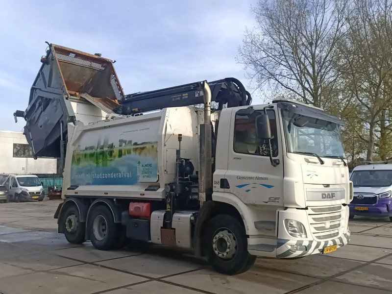 DAF CF 290 CF290 FAN met boven laadkraan Hiab XS211W Hipro - Kamyon: fotoğraf 4 DAF CF 290 CF290 FAN met boven laadkraan Hiab XS211W Hipro - Kamyon: fotoğraf 4