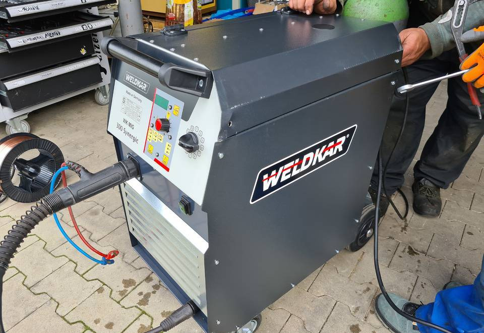 SPAWARKA MIG WELDKAR 300 Synergic 300A - Kaynak ekipmanları: fotoğraf 2 SPAWARKA MIG WELDKAR 300 Synergic 300A - Kaynak ekipmanları: fotoğraf 2