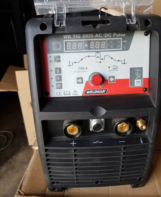 Spawarka Tig CEBORA WK 2025 AC/DC Puls, 200 A - Kaynak ekipmanları: fotoğraf 5 Spawarka Tig CEBORA WK 2025 AC/DC Puls, 200 A - Kaynak ekipmanları: fotoğraf 5