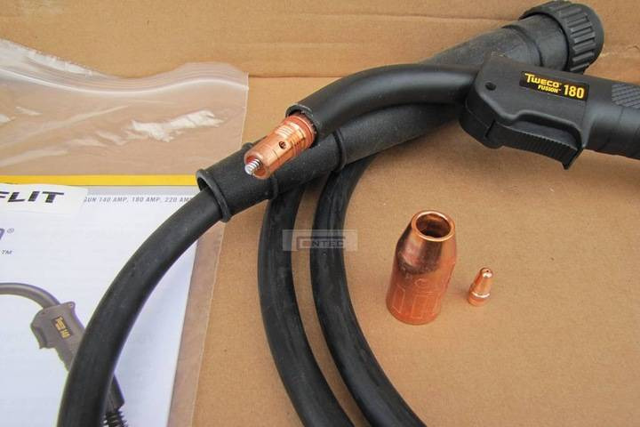 UCHWYT SPAWALNICZY MIGOMAT TWECO 3M 180A NOWY!!! - Kaynak ekipmanları: fotoğraf 3 UCHWYT SPAWALNICZY MIGOMAT TWECO 3M 180A NOWY!!! - Kaynak ekipmanları: fotoğraf 3