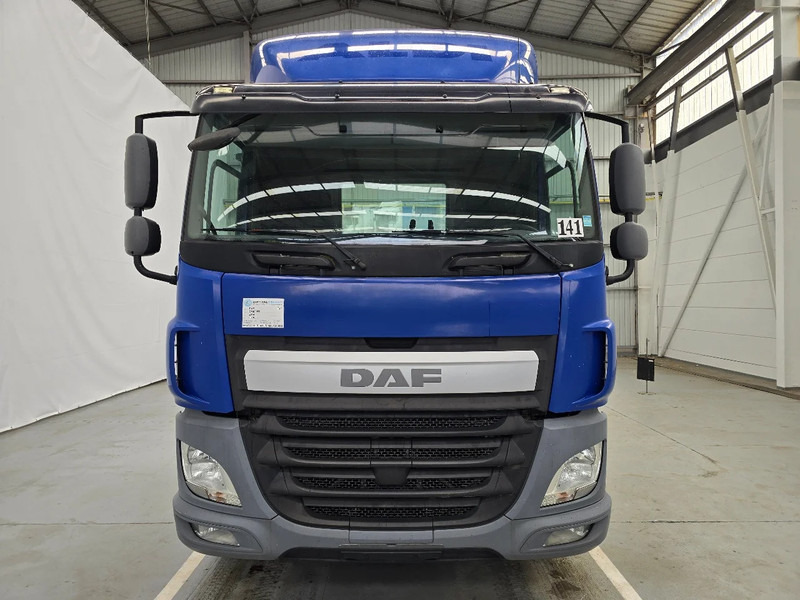 DAF CF 400 EURO 6 / RETARDER / AIRCO - Çekici: fotoğraf 2 DAF CF 400 EURO 6 / RETARDER / AIRCO - Çekici: fotoğraf 2