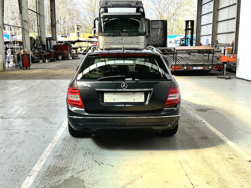 Mercedes-Benz C-Klasse C200 CDI / MOTORPROBLEEM /PROBLEME DE MOTEUR / MOTORPROBLEM - Binek araba: fotoğraf 4 Mercedes-Benz C-Klasse C200 CDI / MOTORPROBLEEM /PROBLEME DE MOTEUR / MOTORPROBLEM - Binek araba: fotoğraf 4
