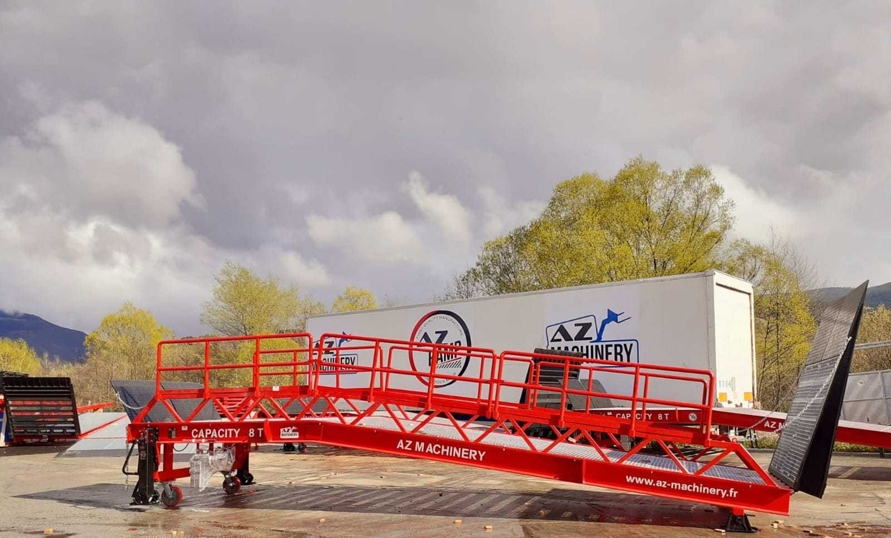 Loading Ramp with with hydraulic tilting bridge - AZ RAMP - STAR-RL- 12T. 12 ton capacity - Yükleme rampası: fotoğraf 3 Loading Ramp with with hydraulic tilting bridge - AZ RAMP - STAR-RL- 12T. 12 ton capacity - Yükleme rampası: fotoğraf 3