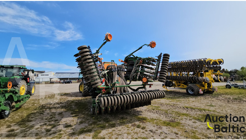 Amazone Cirrus 6003-2 - Kombine ekim makinesi: fotoğraf 3 Amazone Cirrus 6003-2 - Kombine ekim makinesi: fotoğraf 3