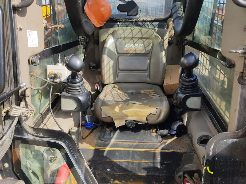 Case TR 320 - Paletli yükleyici: fotoğraf 5 Case TR 320 - Paletli yükleyici: fotoğraf 5