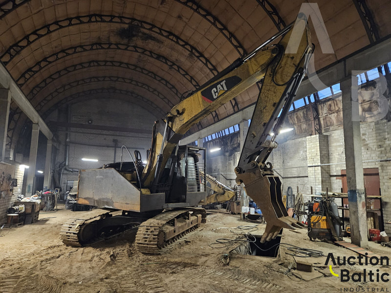 Caterpillar 320 D - Paletli ekskavatör: fotoğraf 2 Caterpillar 320 D - Paletli ekskavatör: fotoğraf 2