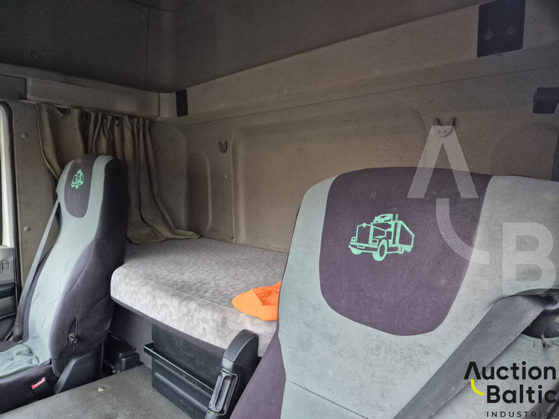 Çekici DAF FTCF85.410T: fotoğraf 11