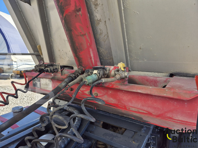 DAF FTXF105 finansal kiralama DAF FTXF105: fotoğraf 16 DAF FTXF105 finansal kiralama DAF FTXF105: fotoğraf 16