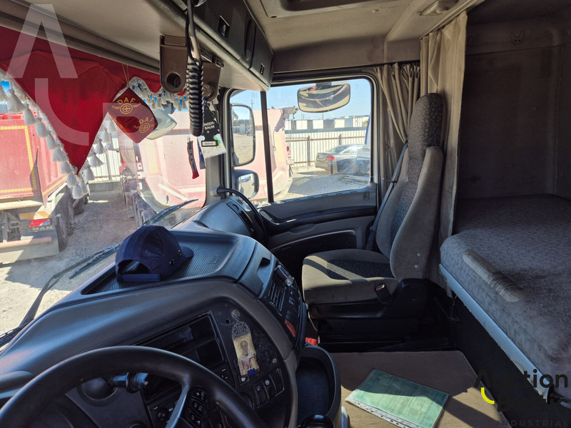 DAF FTXF105 finansal kiralama DAF FTXF105: fotoğraf 8 DAF FTXF105 finansal kiralama DAF FTXF105: fotoğraf 8