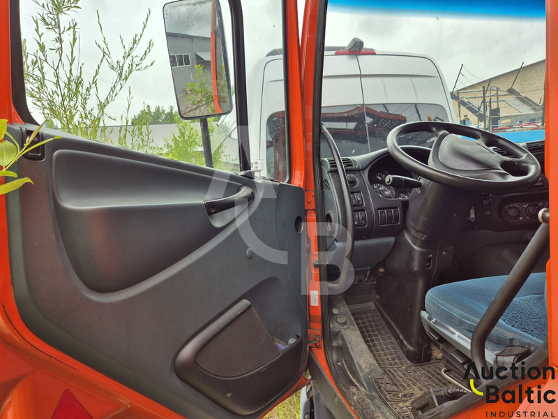 DAF AE75PC - Araba taşıyıcı kamyon: fotoğraf 5 DAF AE75PC - Araba taşıyıcı kamyon: fotoğraf 5