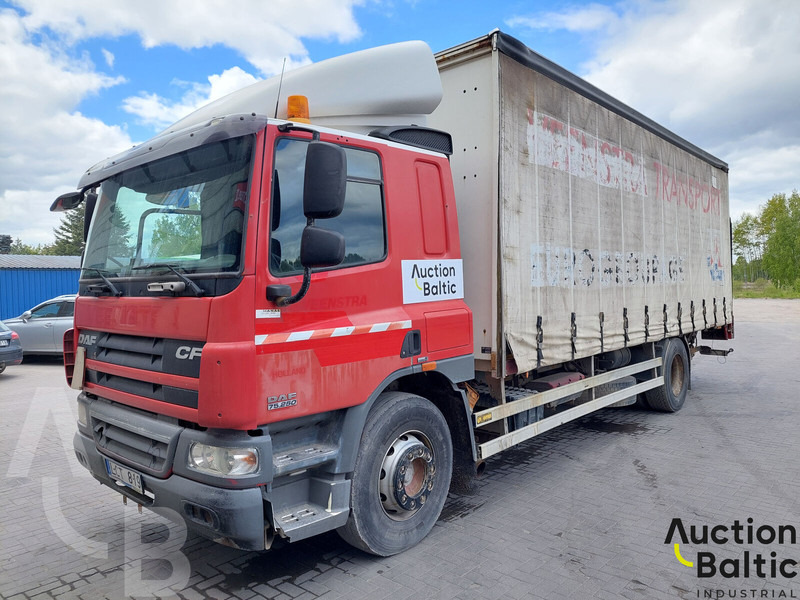 DAF FA CF75 - Tenteli kamyon: fotoğraf 1 DAF FA CF75 - Tenteli kamyon: fotoğraf 1