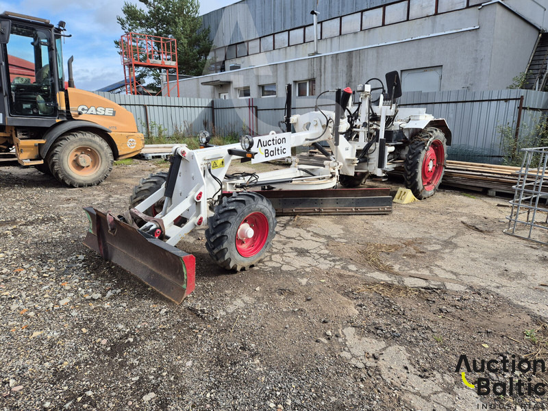 Ei Attachments 09.NH.2750 - Greyder: fotoğraf 1 Ei Attachments 09.NH.2750 - Greyder: fotoğraf 1