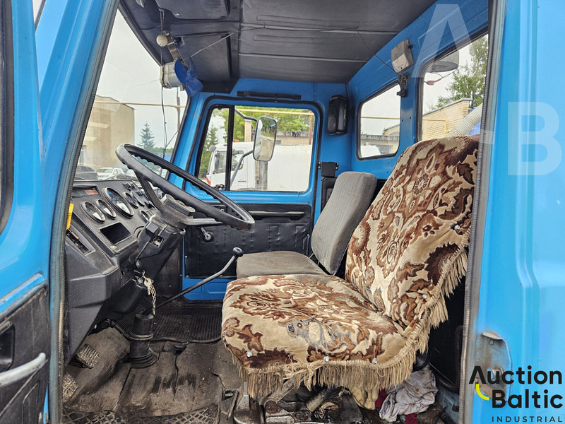 GAZ Gaz 3307 - Vidanjör: fotoğraf 4 GAZ Gaz 3307 - Vidanjör: fotoğraf 4
