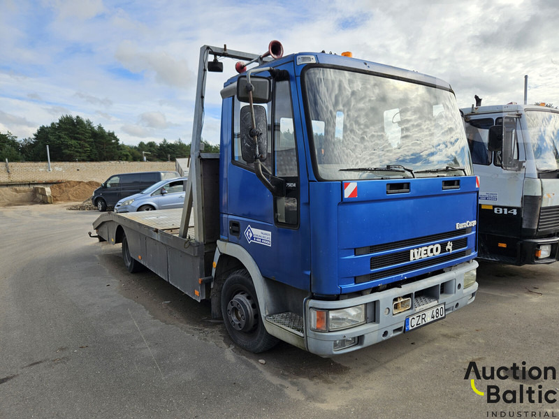 Iveco 75E14 - Çekici kamyonu: fotoğraf 2 Iveco 75E14 - Çekici kamyonu: fotoğraf 2