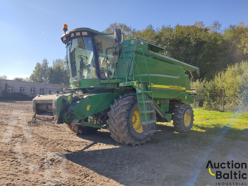 John Deere 9450 - Biçerdöver: fotoğraf 2 John Deere 9450 - Biçerdöver: fotoğraf 2
