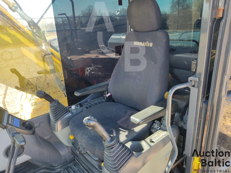 Komatsu PC190LC-8 - Paletli ekskavatör: fotoğraf 5 Komatsu PC190LC-8 - Paletli ekskavatör: fotoğraf 5