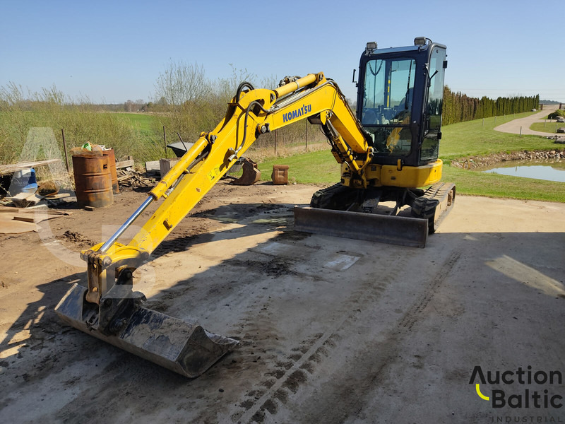 Komatsu PC35MR-5 - Mini ekskavatör: fotoğraf 1 Komatsu PC35MR-5 - Mini ekskavatör: fotoğraf 1