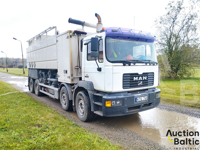 MAN T 46 - Vidanjör: fotoğraf 2 MAN T 46 - Vidanjör: fotoğraf 2