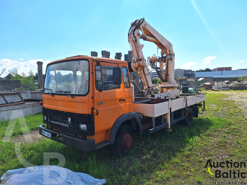 Magirus 130 M 8 - Sal/ Açık kasa kamyon, Vinçli kamyon: fotoğraf 2 Magirus 130 M 8 - Sal/ Açık kasa kamyon, Vinçli kamyon: fotoğraf 2
