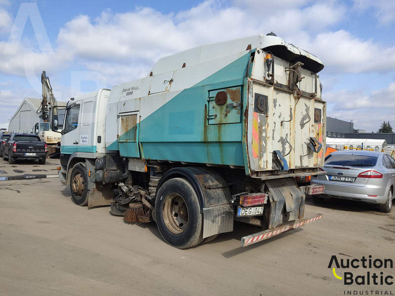Mercedes-Benz 1517 - Yol süpürme aracı: fotoğraf 4 Mercedes-Benz 1517 - Yol süpürme aracı: fotoğraf 4