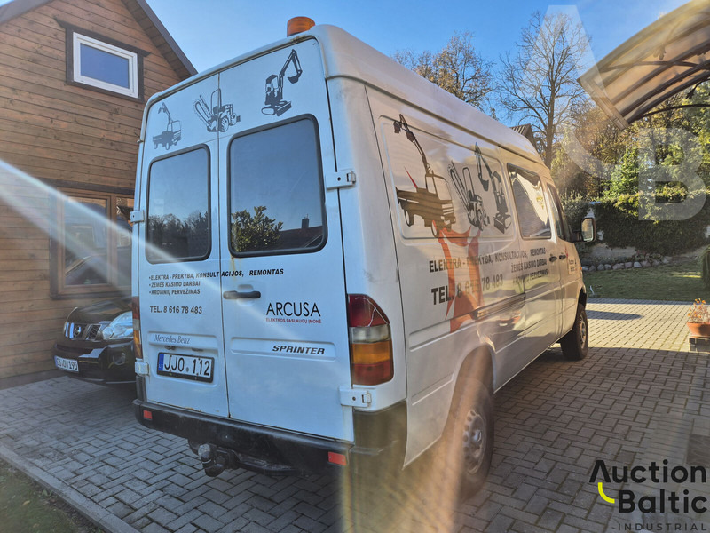 Mercedes-Benz 300-serie 312 D - Panelvan: fotoğraf 4 Mercedes-Benz 300-serie 312 D - Panelvan: fotoğraf 4