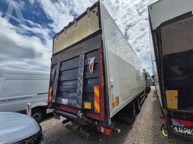 Mercedes-Benz Actros 2551 - Kapalı kasa kamyon: fotoğraf 3 Mercedes-Benz Actros 2551 - Kapalı kasa kamyon: fotoğraf 3