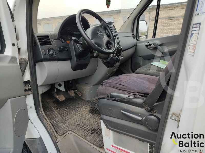 Mercedes-Benz Sprinter 515 CDI - Sal/ Açık kasa kamyon, Vinçli kamyon: fotoğraf 5 Mercedes-Benz Sprinter 515 CDI - Sal/ Açık kasa kamyon, Vinçli kamyon: fotoğraf 5